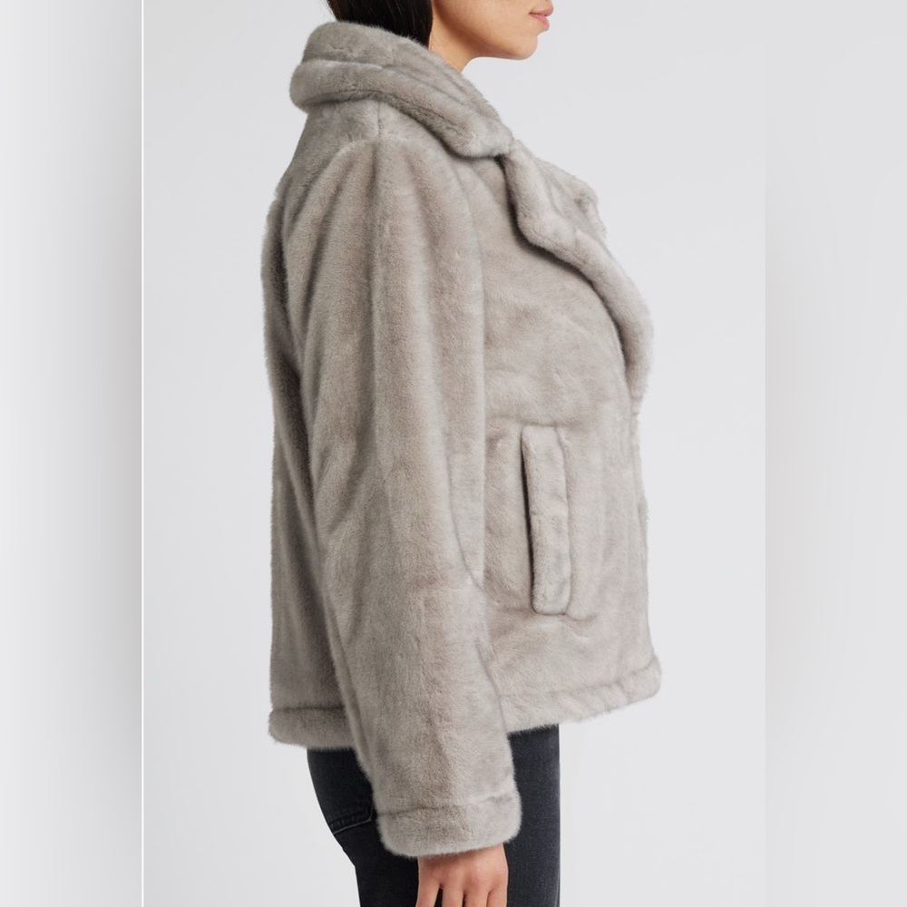 New! Sam Edelman Notched Lapel Women's Gray Faux Fur Coat Size XL - Picture 5 of 15